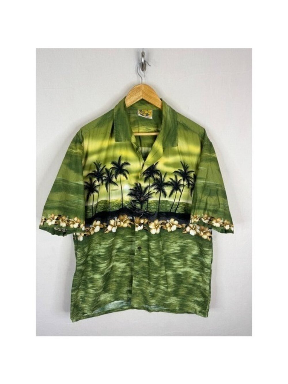Winnie Fashion Mens XL Green Hawaiian Shirt Palm Tree Hibiscus Made in Hawaii